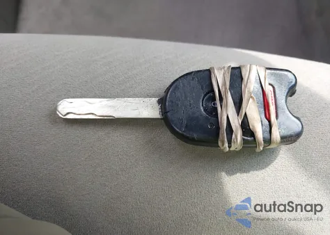 2010 Honda Civic Lx z USA, uszkodzony, nr VIN 19XFA1F56AE004854